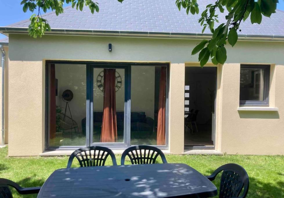 Maison Neuve A Deux Pas Du Mont Beauvoir  Exterior foto